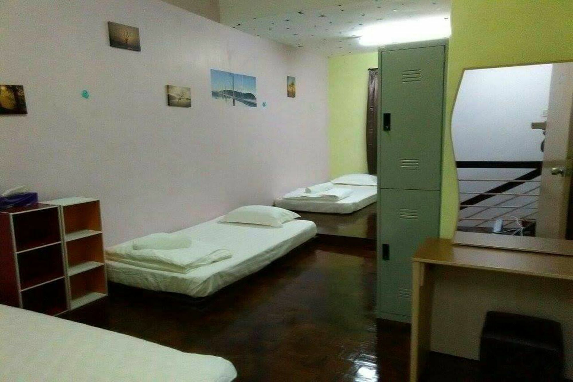 Oyo Home 90229, 3 Little Birds Homestay 4Bhk Malacca Bagian luar foto